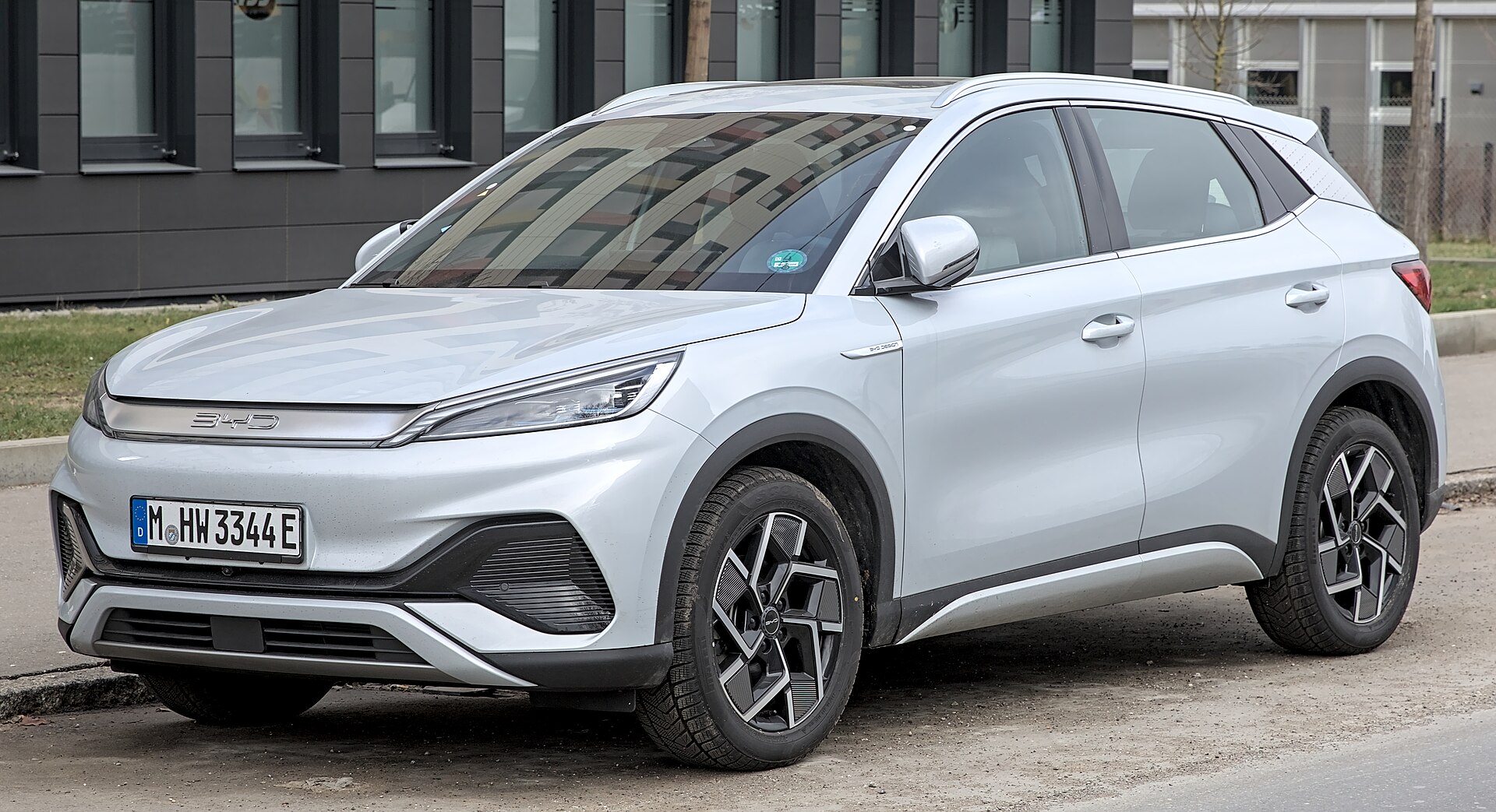 Photograph of the BYD ATTO 3 used as a model-family reference